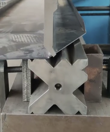Press Brake Tooling – Premium Solutions From IVILA