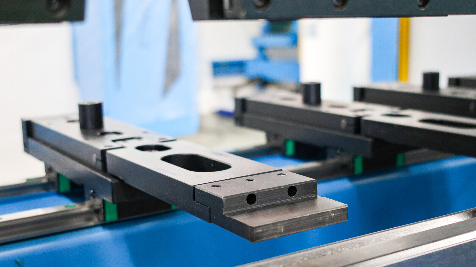 Top 5 Common Issues– Easy Press Brake Fixes for Beginners!