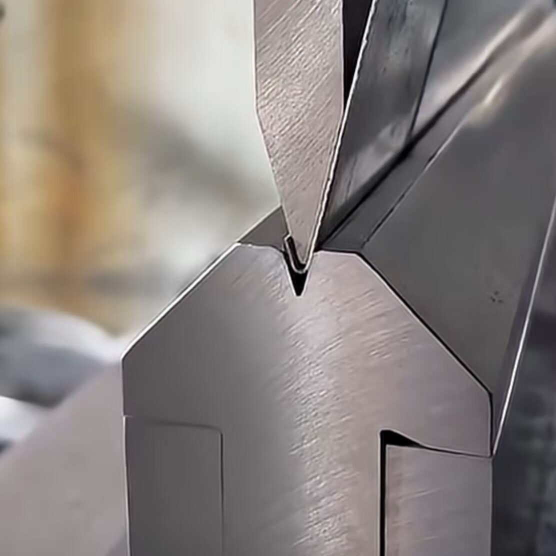 IVILA Press Brake Tooling Benefits for Quality Bending