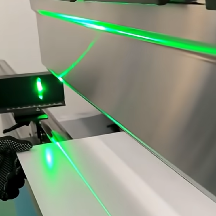 Laser Line Alignment Tool Video Showcase | IVILA