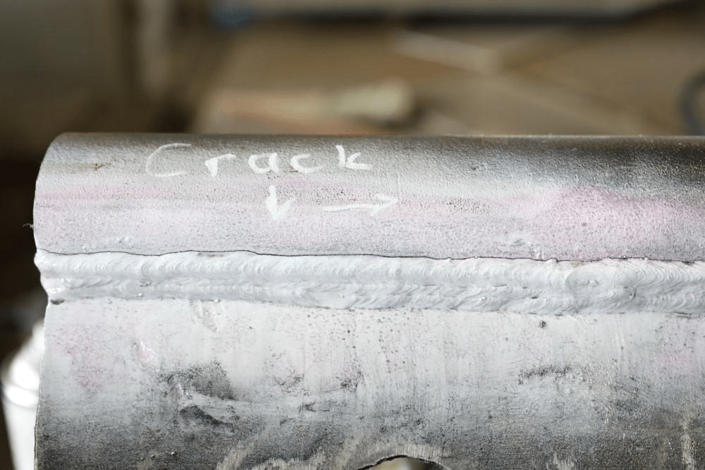 Tack Welding: How to Prevent Cracking with Ivila’s Guide