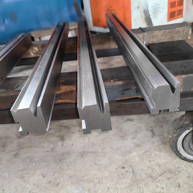 Press Brake Tooling: Mastering Bending Sequence for Perfect